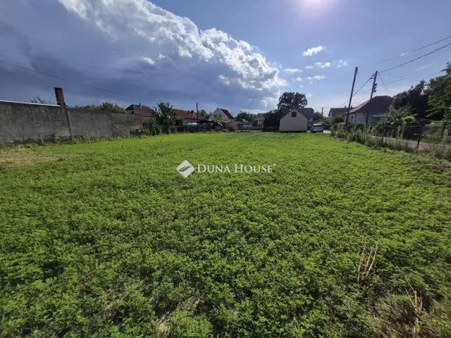 Eladó telek Zalaegerszeg, Ságod 845 nm