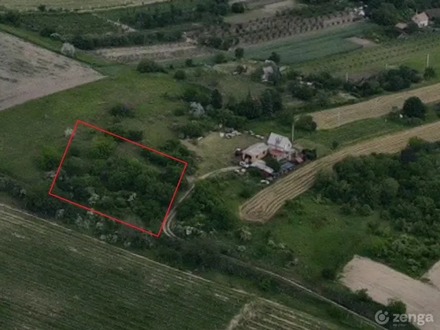 Eladó telek Tata 1439 nm