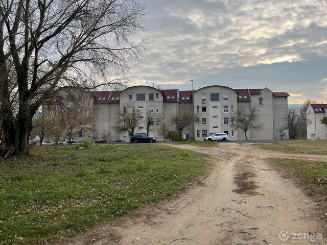 Eladó lakás Pilisszentiván 35 nm