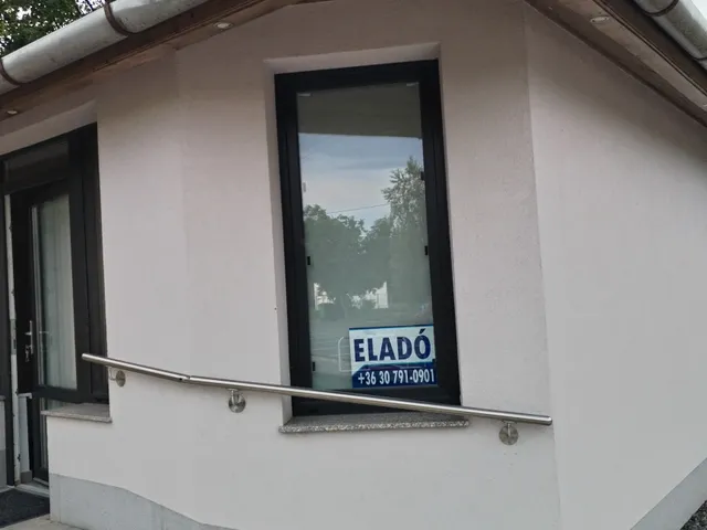 Eladó kereskedelmi és ipari ingatlan Nagyhegyes, Jókai. U.2. 36 nm