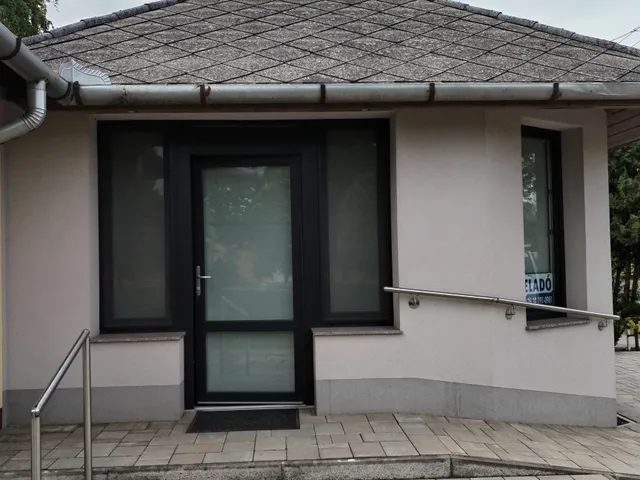 Eladó kereskedelmi és ipari ingatlan Nagyhegyes 36 nm