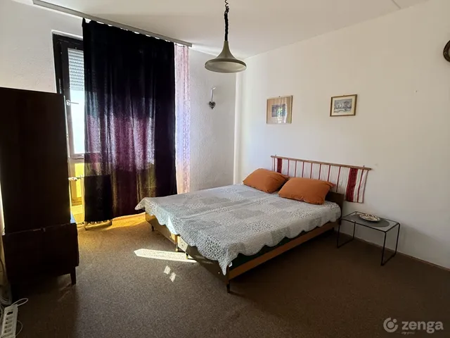 Eladó lakás Pécs, Kertváros 50 nm