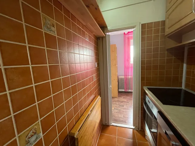 Eladó lakás Tiszaújváros, Tiszaparti Városrész, Szederkényi út 35 nm