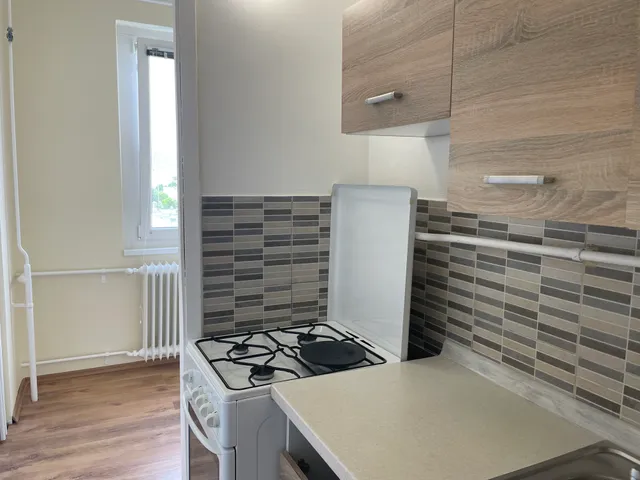 Kiadó lakás Miskolc, Győri kapu, Vászonfehérítő 35 nm