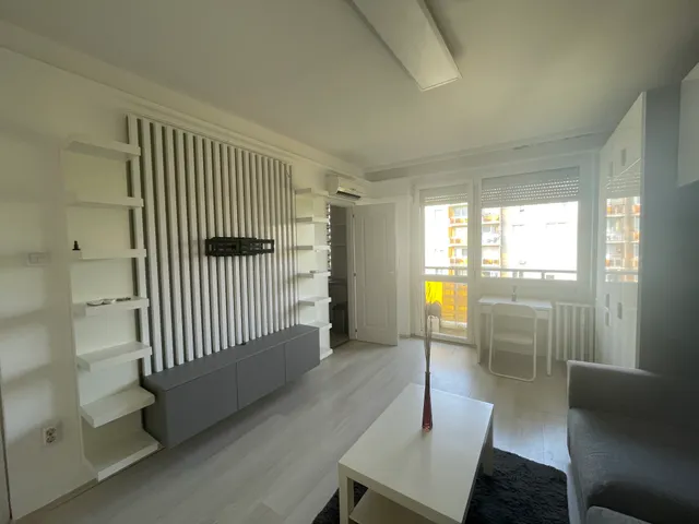 Kiadó lakás Miskolc, Vologda 28 nm