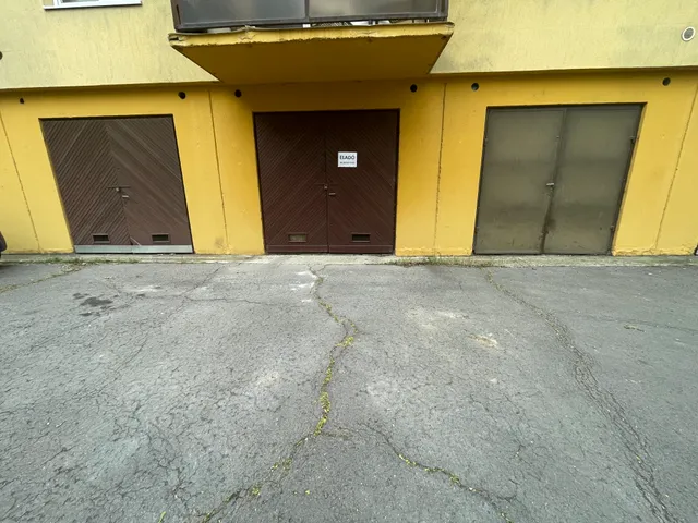 Eladó garázs Miskolc, Avas 18 nm