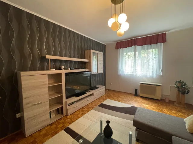 Kiadó lakás Miskolc, Bulgárföld, Bálint utca  40 nm