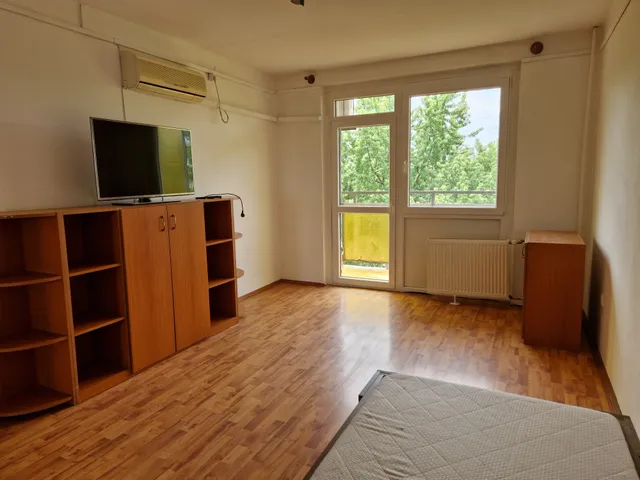 Kiadó lakás Tiszaújváros, Kertváros 55 nm