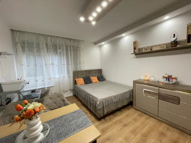 Eladó lakás Miskolc, Győri kapu 49 nm