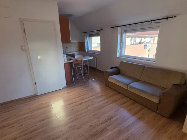 Eladó lakás Budapest XIII. kerület, Angyalföld 34 nm