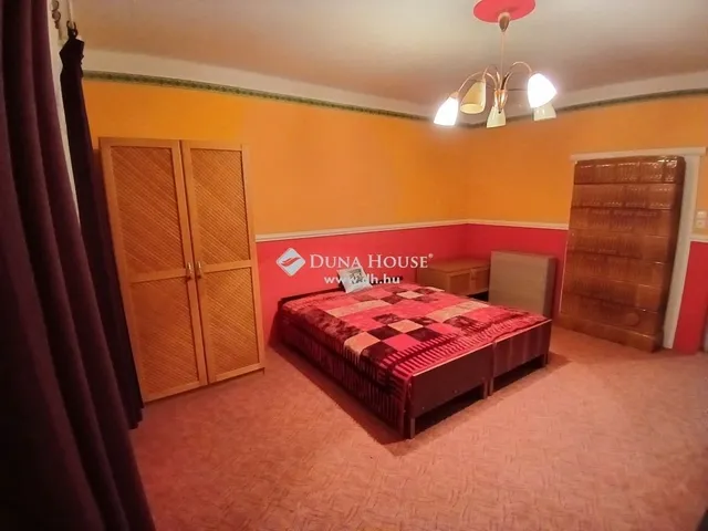 Eladó ház Fityeház 104 nm