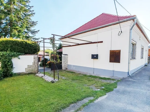 Eladó ház Zákány 111 nm
