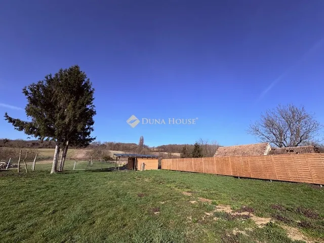 Eladó telek Hahót 2361 nm