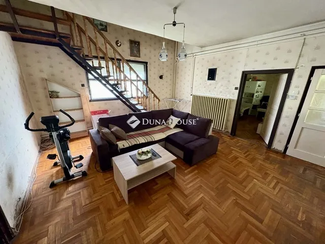 Eladó ház Tótszerdahely 252 nm