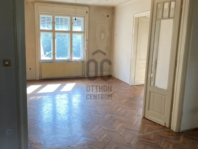 Eladó ház Budapest XII. kerület, Németvölgy 271 nm