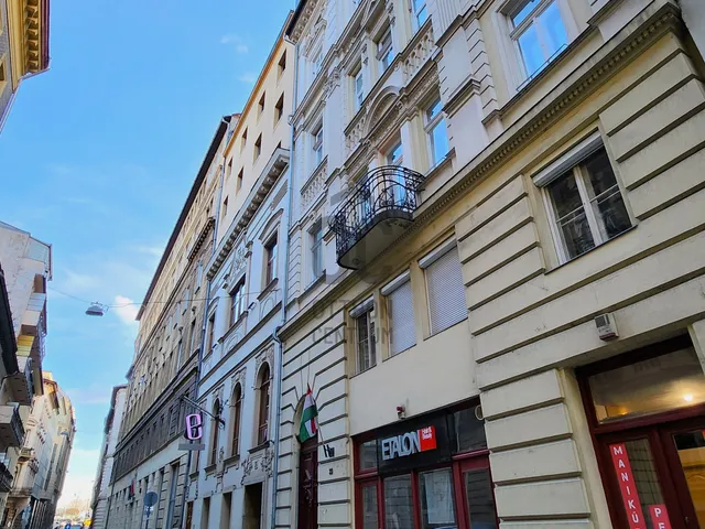 Eladó lakás Budapest V. kerület, Belváros 27 nm