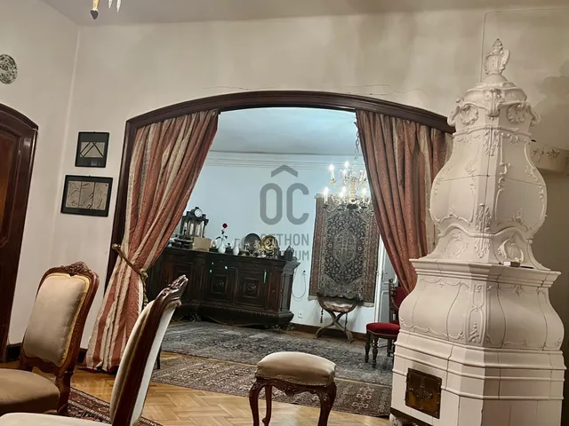 Eladó ház Budapest XII. kerület, Orbánhegy 360 nm