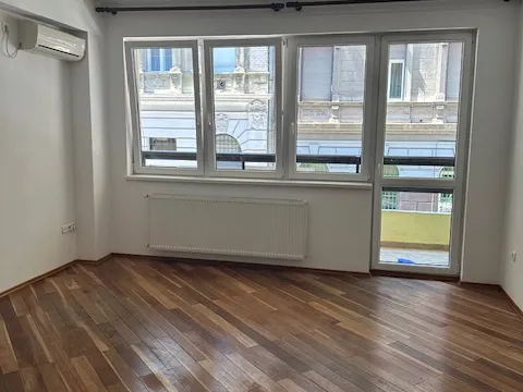 Eladó lakás Budapest VI. kerület 70 nm