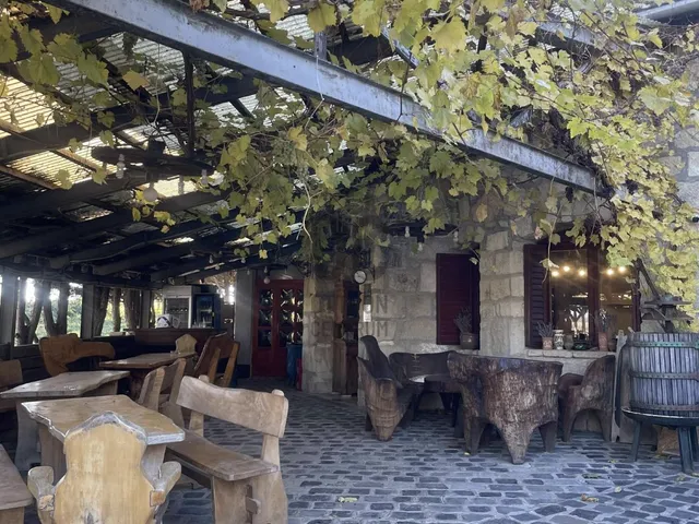 Eladó kereskedelmi és ipari ingatlan Etyek 7000 nm