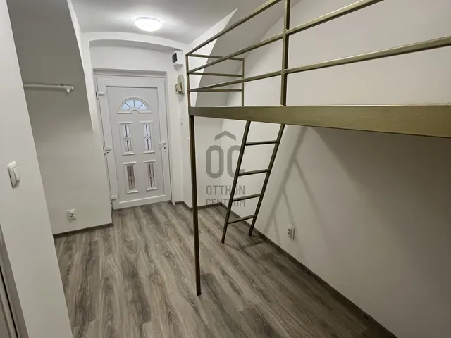 Eladó lakás Budapest XIV. kerület, Istvánmező 12 nm