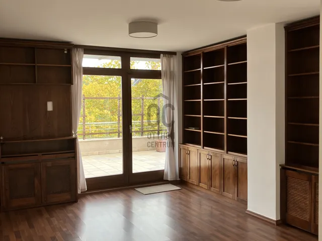 Kiadó lakás Budapest XII. kerület, Németvölgy 106 nm