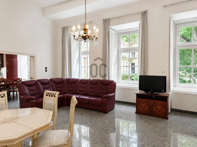 Kiadó lakás Budapest VI. kerület 101 nm