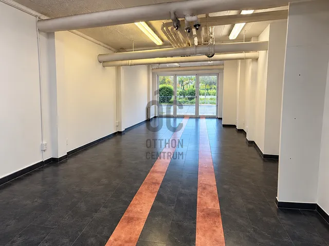 Eladó kereskedelmi és ipari ingatlan Budapest X. kerület 101 nm