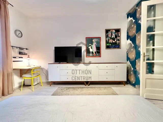 Eladó lakás Budapest II. kerület, Országút 33 nm