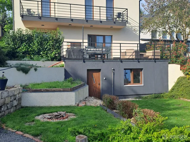 Eladó ház Biatorbágy, Iharos 240 nm