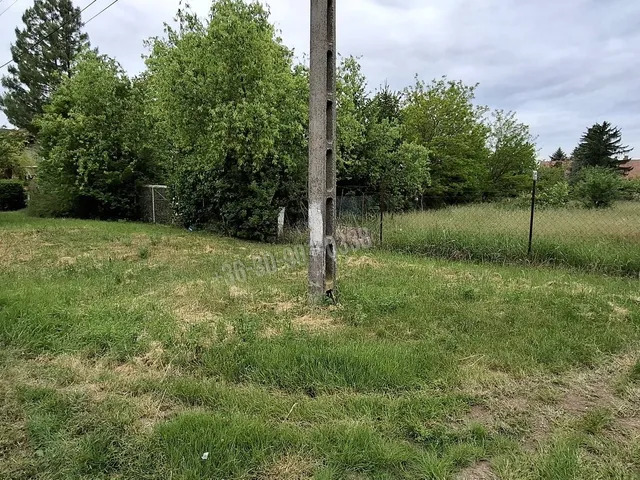 Eladó telek Jobbágyi 752 nm