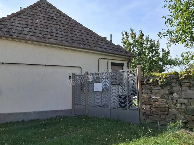 Eladó ház Lőrinci 160 nm