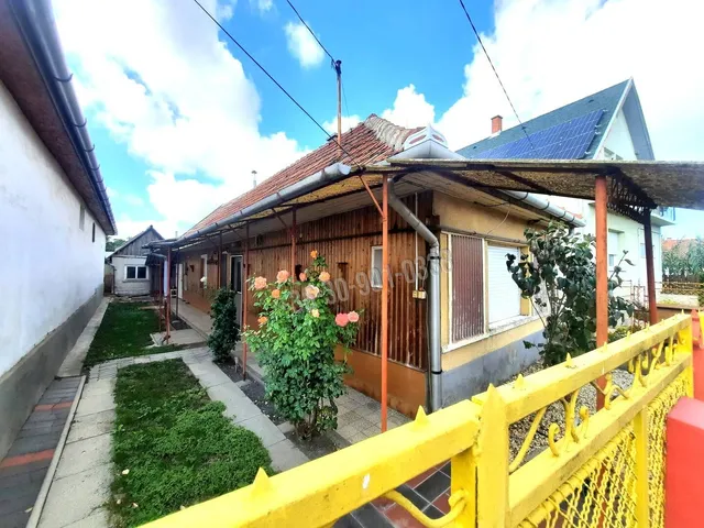Eladó ház Hort 45 nm