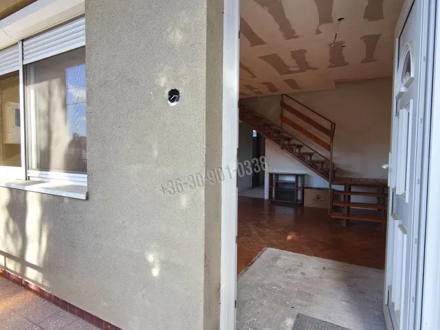 Eladó ház Petőfibánya 148 nm