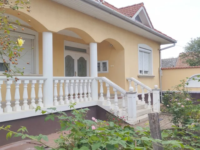 Eladó ház Hajdúböszörmény 160 nm