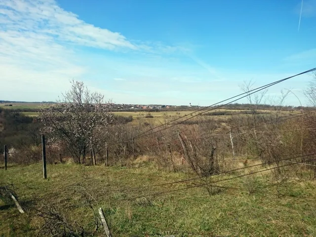 Eladó telek Balatonalmádi 2152 nm