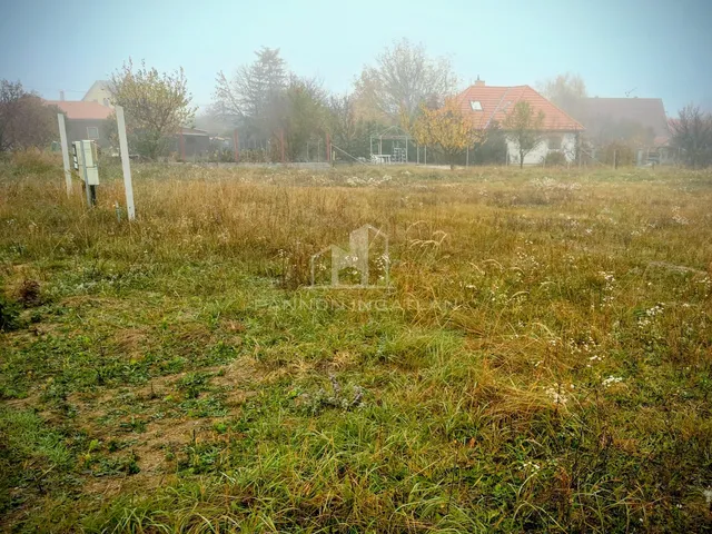 Eladó telek Sárszentmihály 872 nm