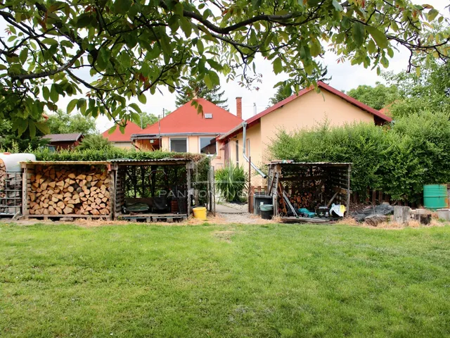 Eladó ház Balatonfőkajár 112 nm