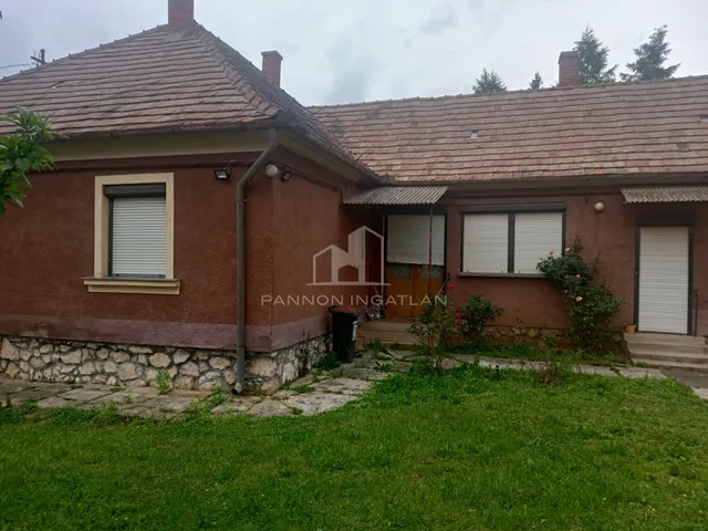 Eladó ház Somlóvecse 140 nm