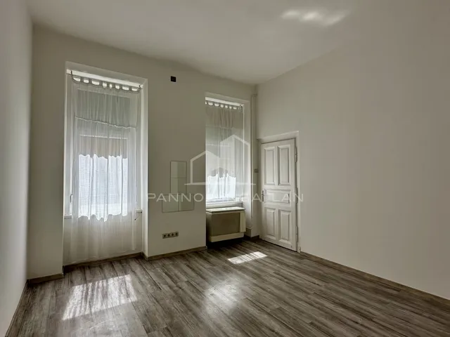Eladó lakás Budapest VII. kerület 28 nm