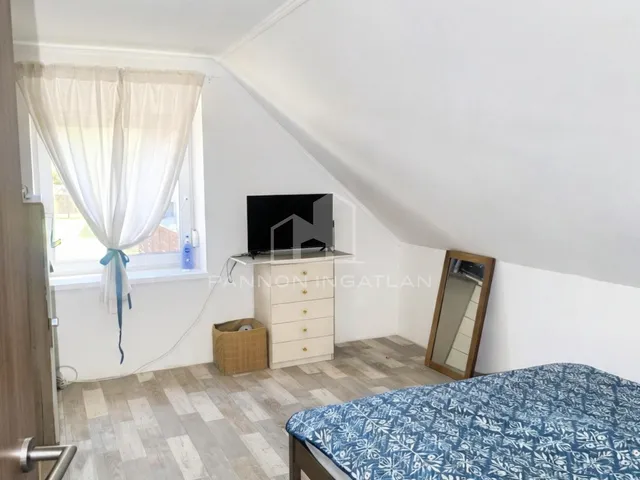 Eladó ház Balatonfőkajár 145 nm