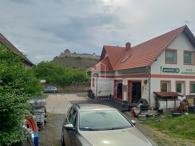 Eladó ház Sümeg 90 nm