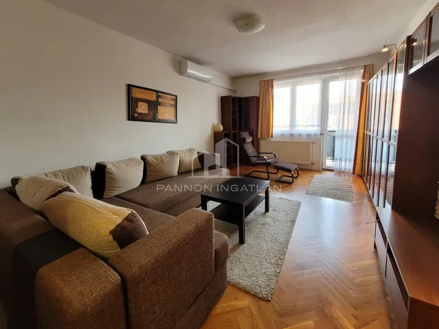 Kiadó lakás Veszprém 54 nm