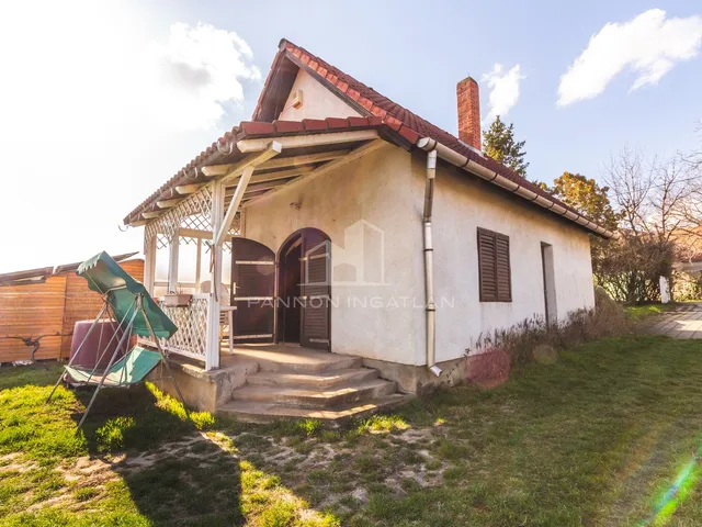 Eladó üdülő és hétvégi ház Sóly 40 nm