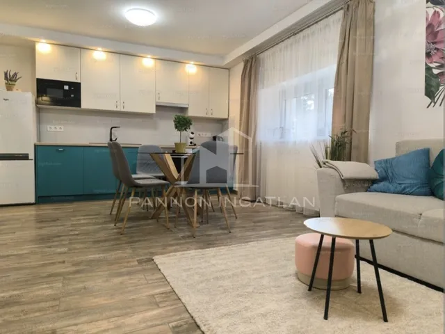 Eladó lakás Balatonalmádi 79 nm