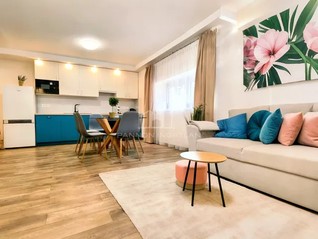 Eladó lakás Balatonalmádi 79 nm