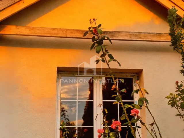 Eladó ház Balatonfűzfő 42 nm