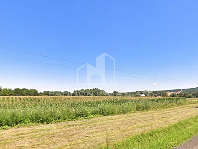 Eladó telek Kehidakustány 560 nm