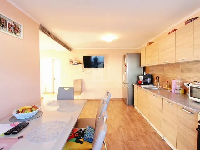 Eladó ház Nagyesztergár 93 nm