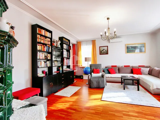 Eladó ház Balatonfüred 270 nm