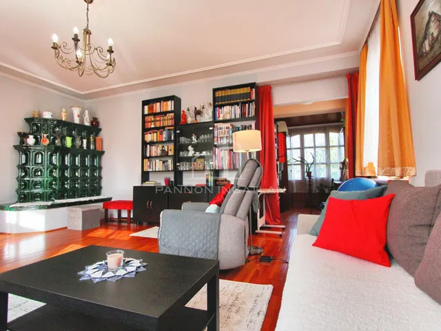 Eladó ház Balatonfüred 270 nm